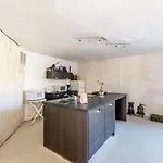 Blockhaus 44 *