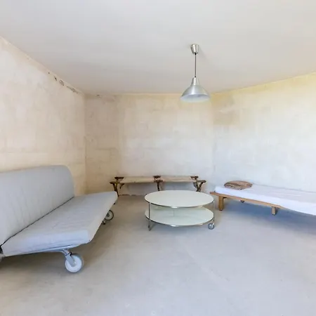 Blockhaus 44 *